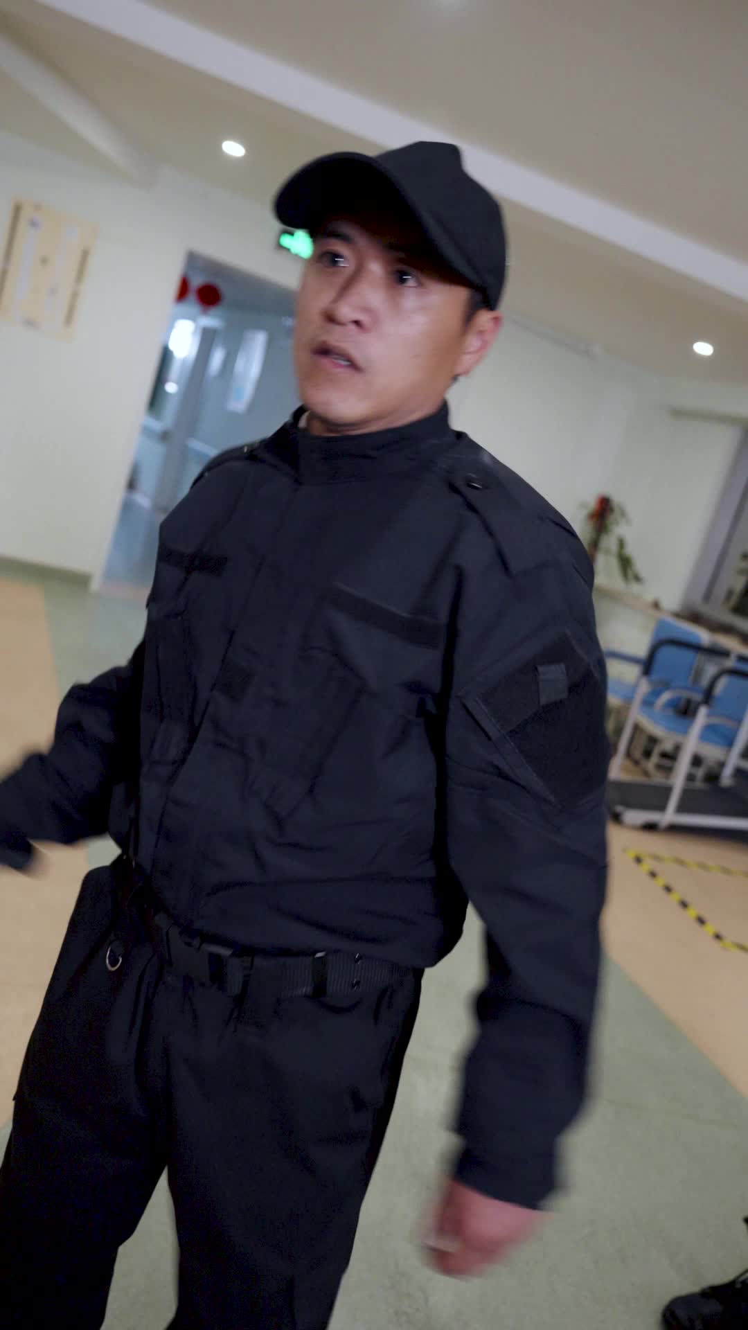 Épisode 4 - Reine Rebelle dans un Monde de Roman